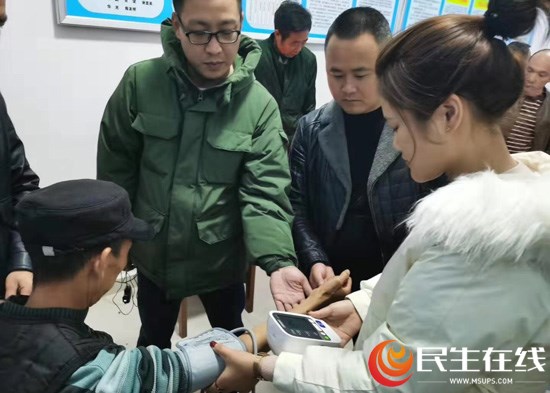 常德市康都物業(yè)服務有限公司,常德保安服務公司,保潔服務,墻外高空清洗服務